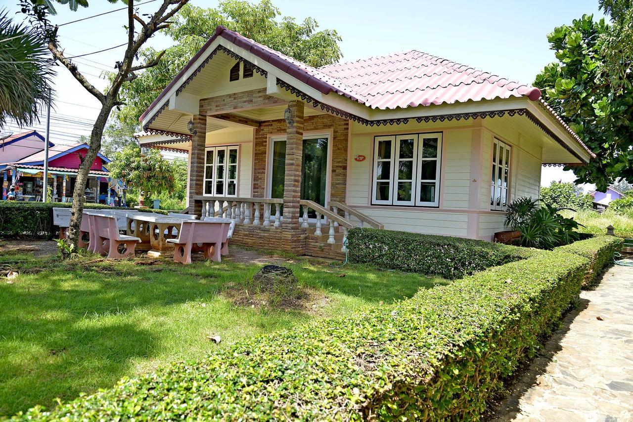 The Iris Resort Chao Lao Beach Exterior photo